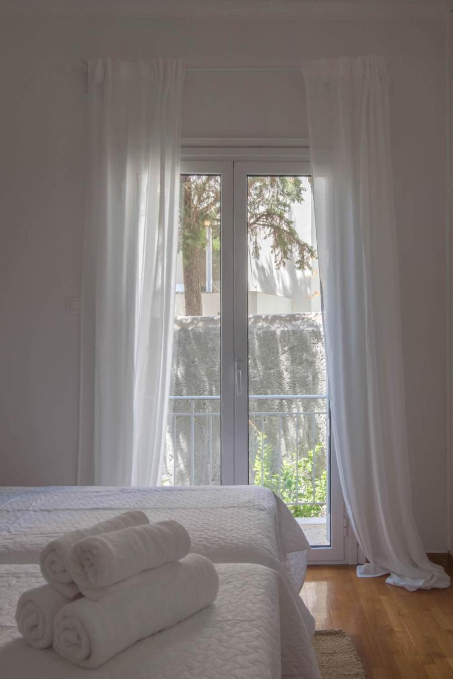 Empyrean Apartment Athena Bagian luar foto