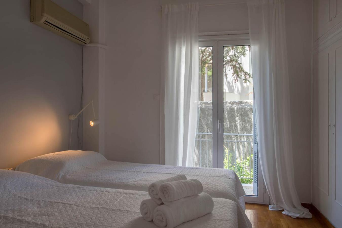 Empyrean Apartment Athena Bagian luar foto